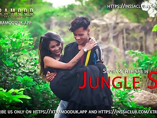 Foder ao ar livre é bom, desde que as formigas não me roam o cu, cabras.